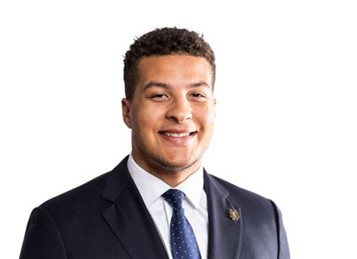 Howard Cross Biography, Age, Height, Wife, Net Worth, Family