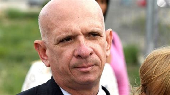 Hugo Carvajal biografía, edad, altura, esposo, net worth, familia