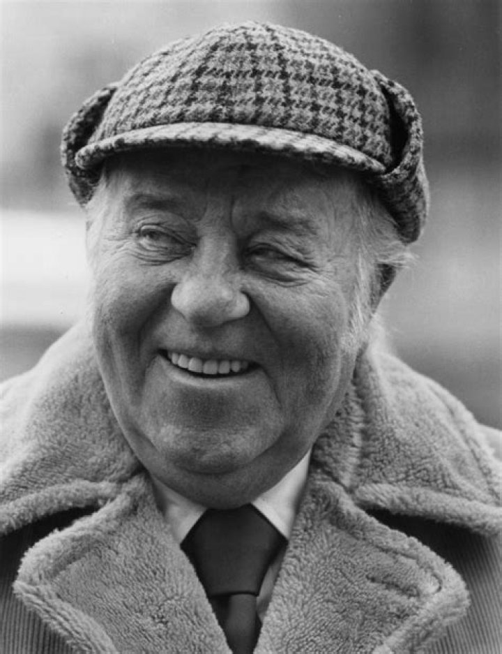 J. Pat O'Malley Biography, Age, Height, Wife, Net Worth, Family