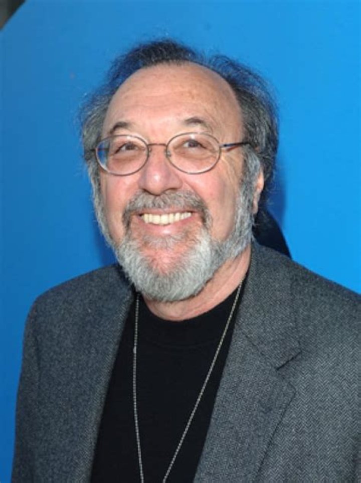 James L. Brooks Biography, Age, Height, Wife, Net Worth, Family