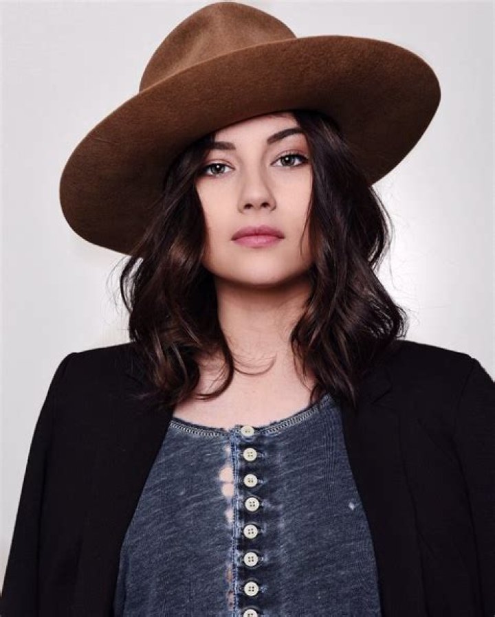 Jaq Mackenzie Biography, Age, Height, Husband, Net Worth, Family