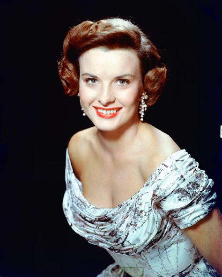 Jean Peters Biography, Age, Height, Husband, Net Worth, Family