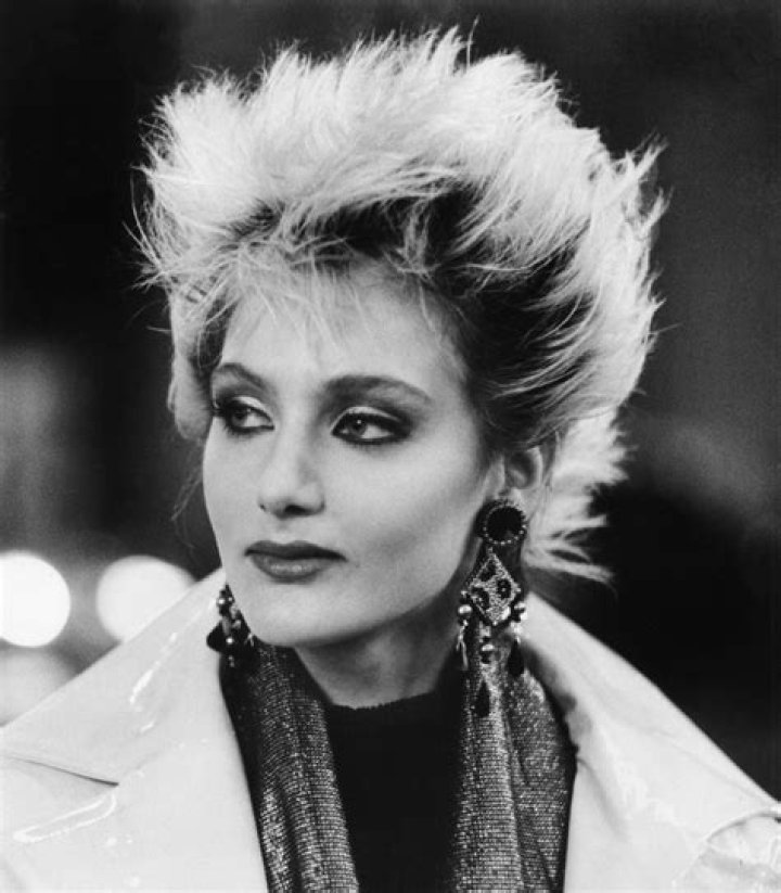 Jenny Wright Biography, Age, Height, Husband, Net Worth, Family