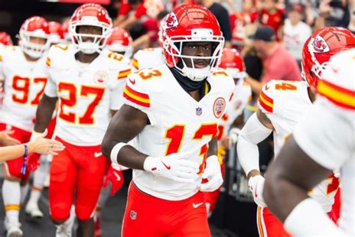 Jerry Tillery Biography, Age, Height, Wife, Net Worth, Family