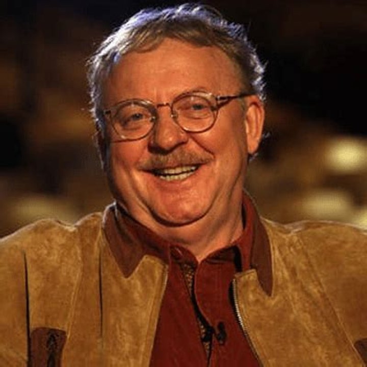 Jim Jacobs Biography, Age, Height, Wife, Net Worth, Family