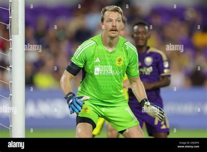 Joe Willis Biography, Age, Height, Wife, Net Worth, Family