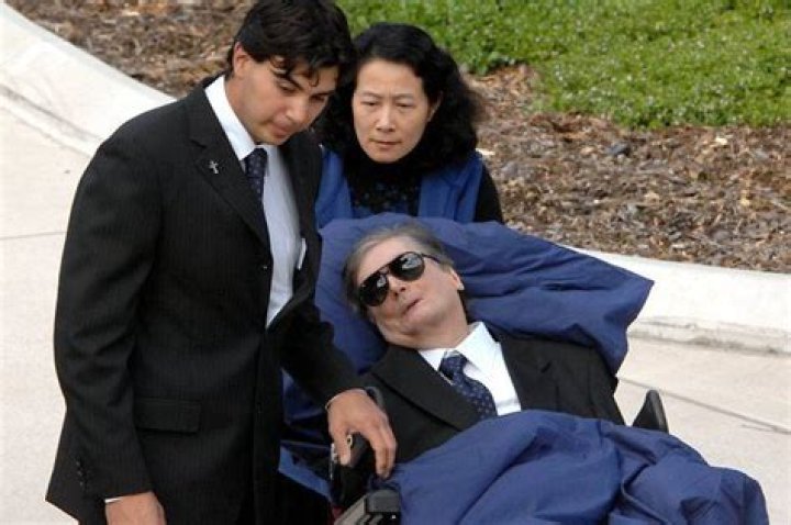 Jon Blake Biography, Age, Height, Wife, Net Worth, Family