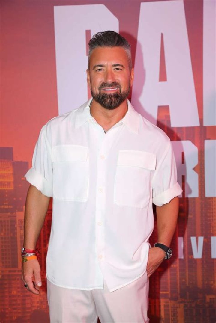 Jorge Bernal Biography, Age, Height, Wife, Net Worth, Family