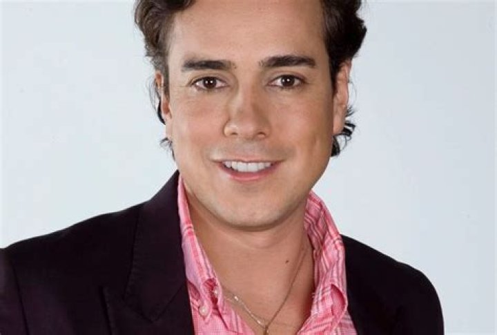 Jorge Enrique Abello biografía, edad, altura, esposo, net worth, familia