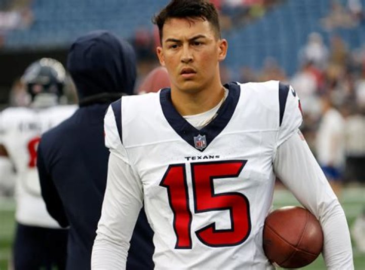 Ka'imi Fairbairn Biography, Age, Height, Wife, Net Worth, Family