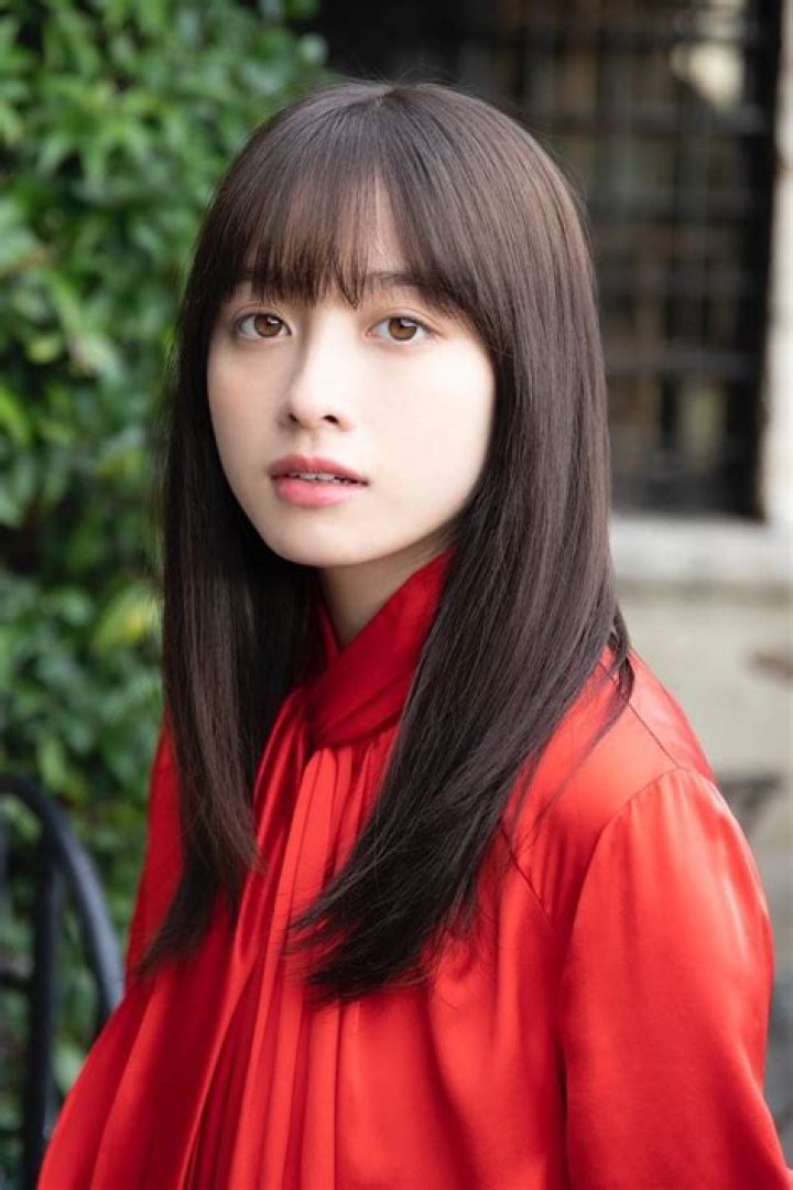 Kanna Hashimoto Biography, Age, Height, Husband, Net Worth, Family