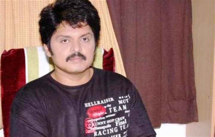 Karan Biography, Age, Height, Wife, Net Worth, Family