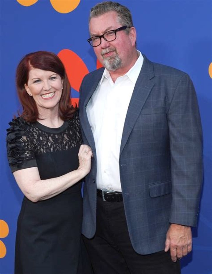 Kate Flannery Biography, Age, Height, Husband, Net Worth, Family
