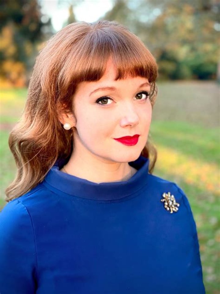 Kelly Williams Brown Biography, Age, Height, Husband, Net Worth, Family