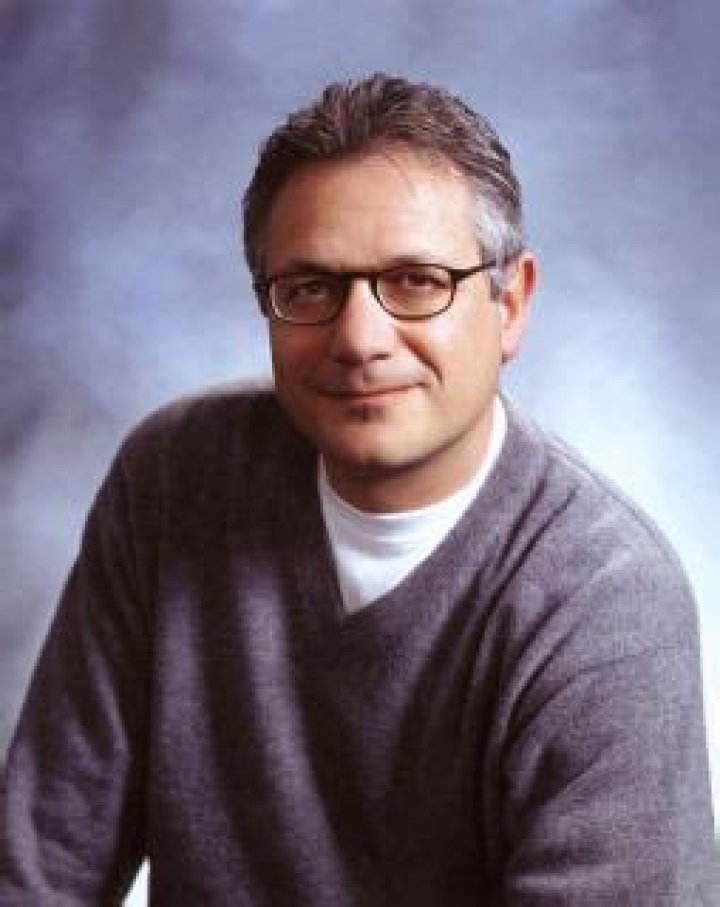 Kevin S. Bright Biography, Age, Height, Wife, Net Worth, Family