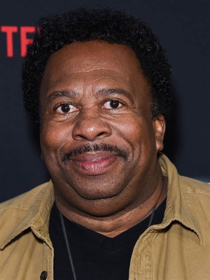 Leslie David Baker Biography, Age, Height, Wife, Net Worth, Family