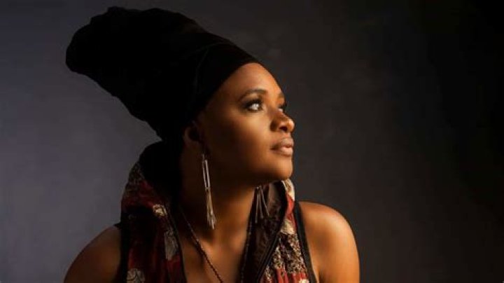 Lizz Wright Biography, Age, Height, Husband, Net Worth, Family