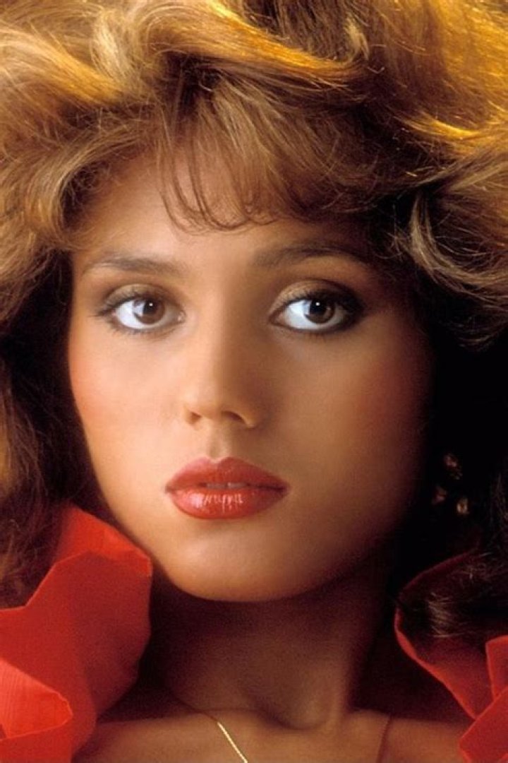 Lonny Chin Biography, Age, Height, Husband, Net Worth, Family