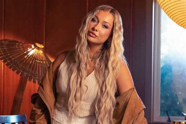 Madeline Merlo Biography, Age, Height, Husband, Net Worth, Family