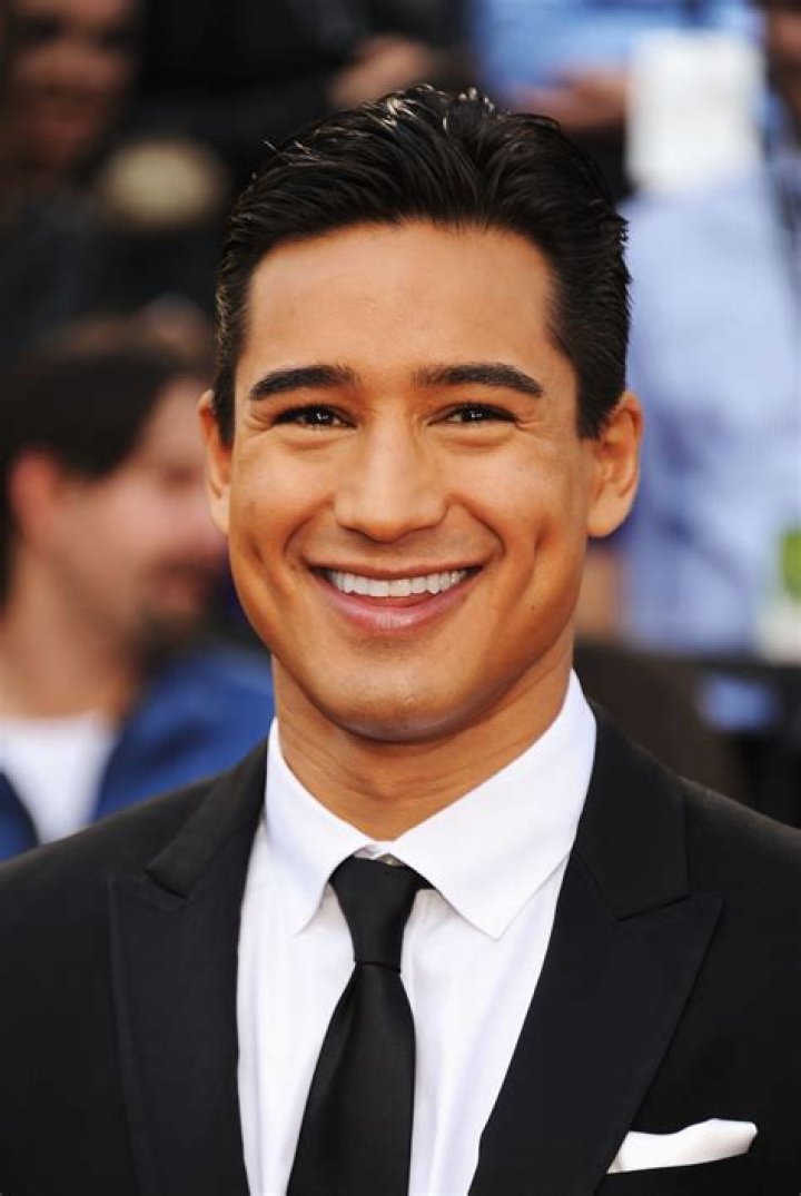 Mario Lopez Biography, Age, Height, Wife, Net Worth, Family