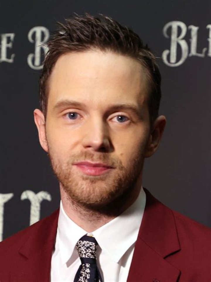 Mark O'Brien Biography, Age, Height, Wife, Net Worth, Family