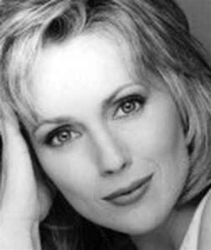 Mary D'Arcy Biography, Age, Height, Husband, Net Worth, Family