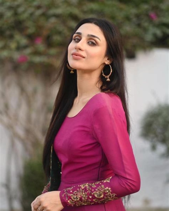 Mashal Khan Biography, Age, Height, Husband, Net Worth, Family