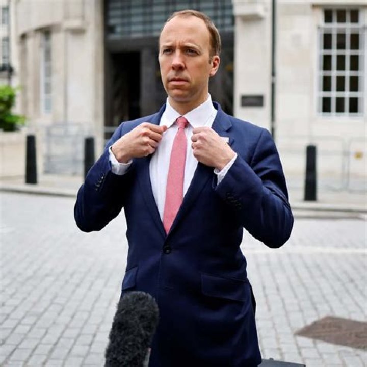 Matt Hancock Biography, Age, Height, Wife, Net Worth, Family