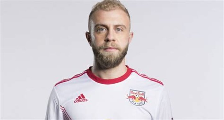 Mike Grella Biography, Age, Height, Wife, Net Worth, Family