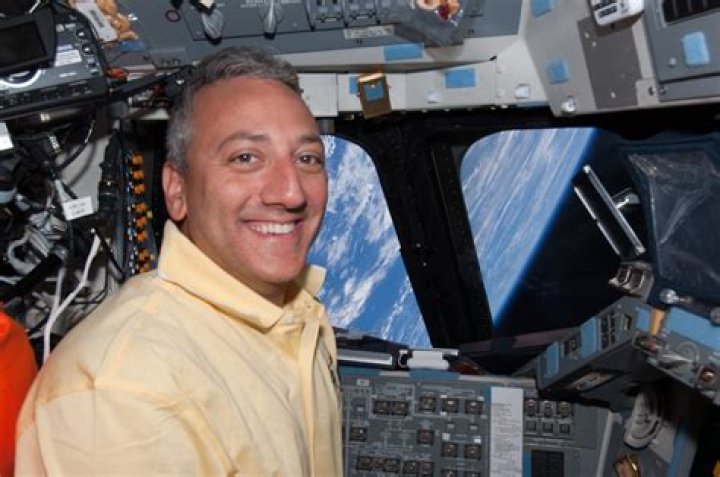 Mike Massimino Biography, Age, Height, Wife, Net Worth, Family
