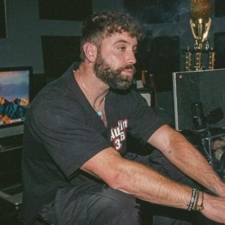 Mike Stud Biography, Age, Height, Wife, Net Worth, Family