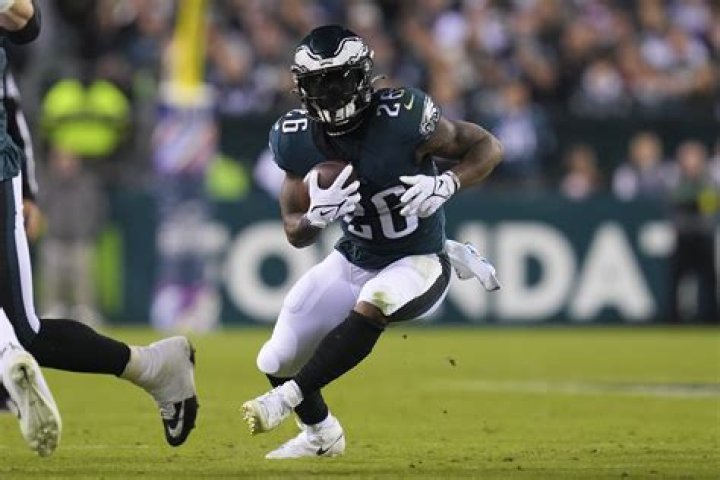 Miles Sanders biografía, edad, altura, esposo, net worth, familia