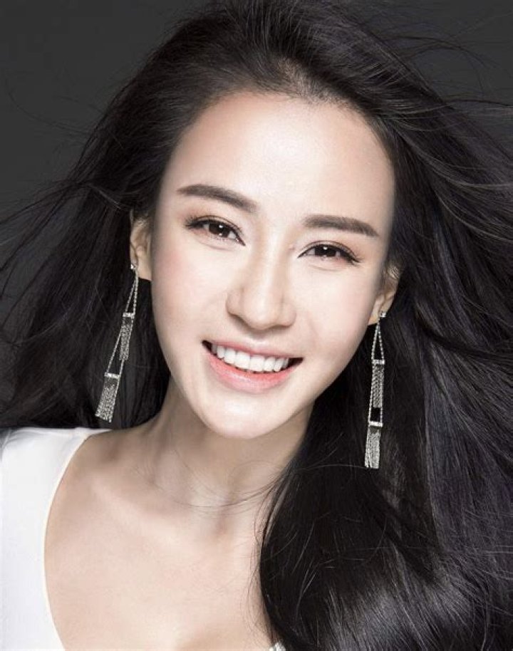 Miya Muqi Biography, Age, Height, Husband, Net Worth, Family