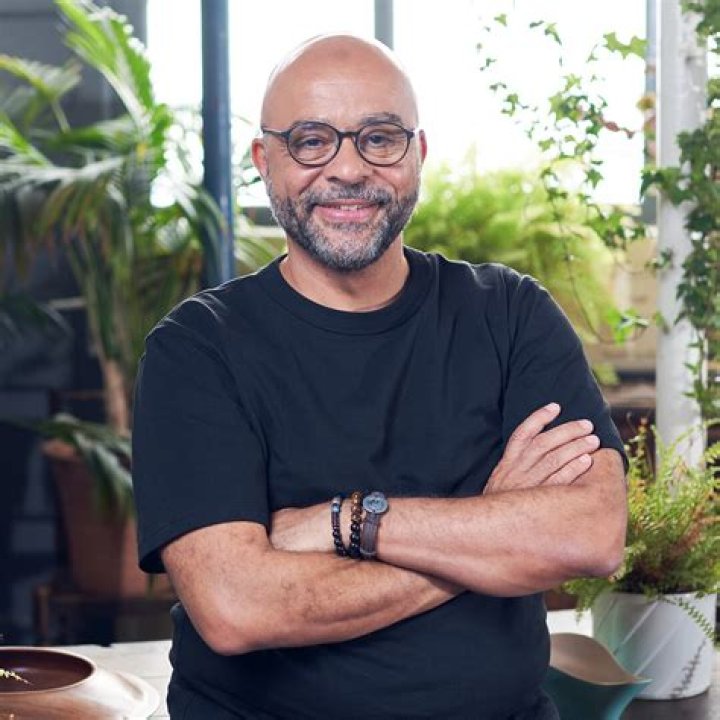 Mo Gawdat Biography, Age, Height, Wife, Net Worth, Family