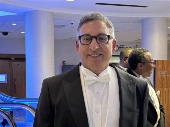 Neal Katyal Biography, Age, Height, Wife, Net Worth, Family