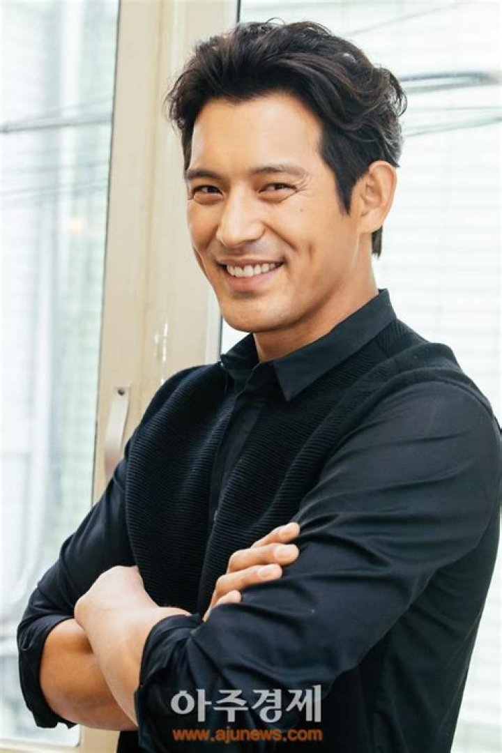 Oh Ji-ho Biography, Age, Height, Wife, Net Worth, Family