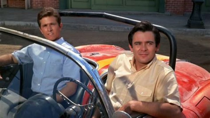 Paul Bertoya Biography, Age, Height, Wife, Net Worth, Family