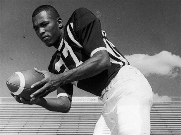 Pervis Atkins Biography, Age, Height, Wife, Net Worth, Family