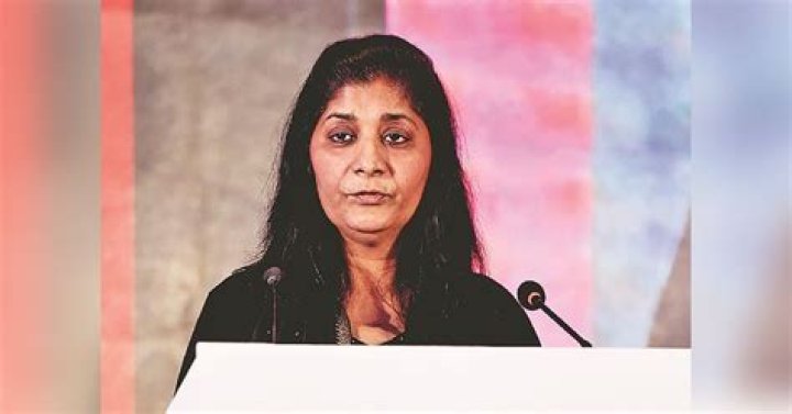 Poonam Gupta Biography, Age, Height, Husband, Net Worth, Family