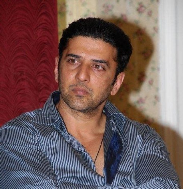 Prithvi Biography, Age, Height, Wife, Net Worth, Family