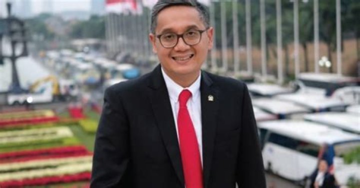 Putra Nababan Biography, Age, Height, Wife, Net Worth, Family