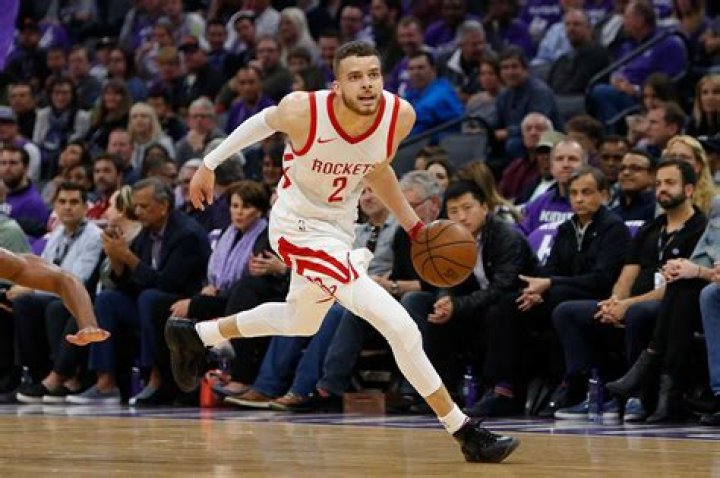 R. J. Hunter Biography, Age, Height, Wife, Net Worth, Family