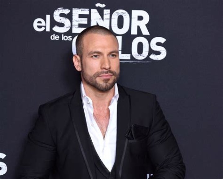 Rafael Amaya Biography, Age, Height, Wife, Net Worth, Family