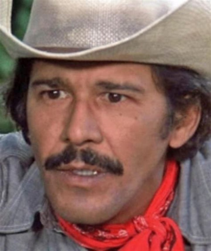 Rafael Campos Biography, Age, Height, Wife, Net Worth, Family