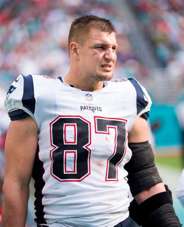 Rob Gronkowski Biography, Age, Height, Wife, Net Worth, Family