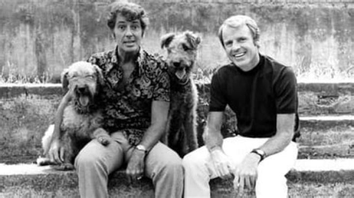 Robert Calhoun Biography, Age, Height, Wife, Net Worth, Family