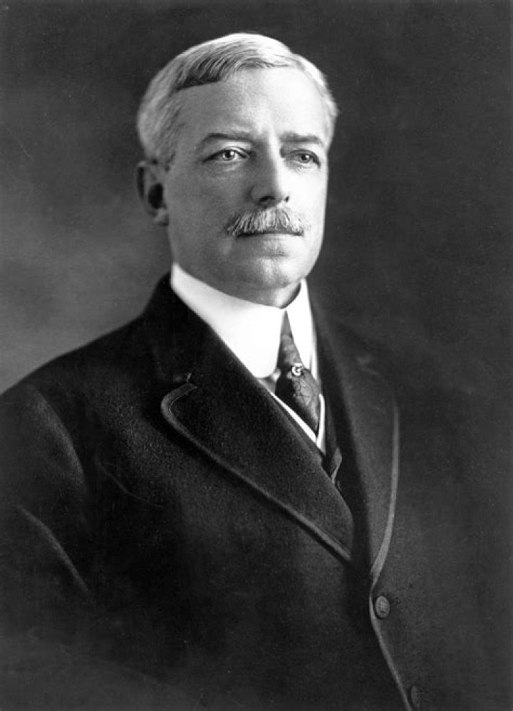 Robert Lansing Biography, Age, Height, Wife, Net Worth, Family