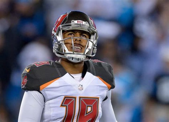 Roberto Aguayo biografía, edad, altura, esposo, net worth, familia