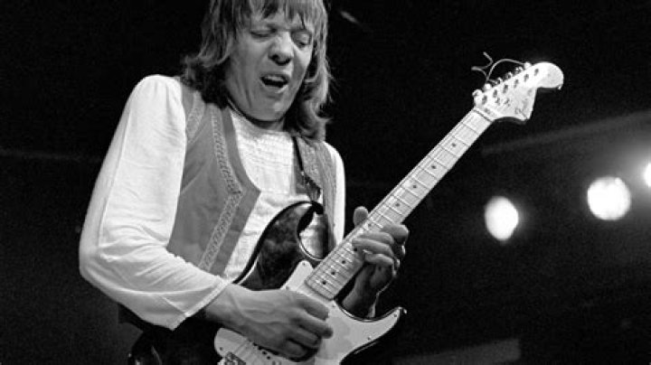 Robin Trower Biography, Age, Height, Wife, Net Worth, Family