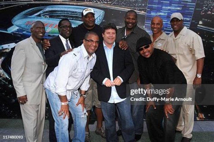 Ron Roberts Biography, Age, Height, Wife, Net Worth, Family